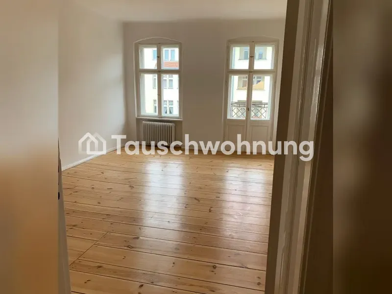 Tauschwohnung: Altbauwohnung mit großem Balkon in Nähe der U-Boddinstraße — photo 1